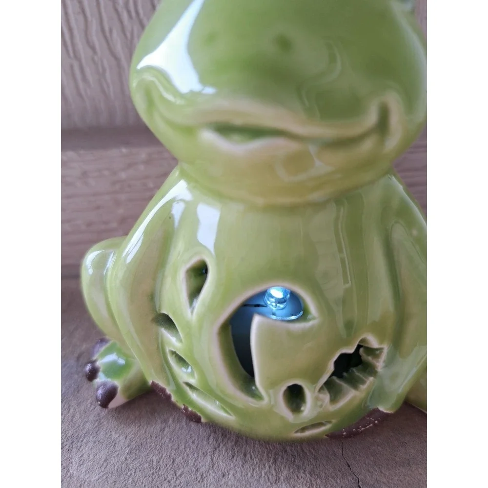 Decorative Ceramic Luminary Lights Up Frog 3.5 X 3.5 X 2.25 Inches Figurine
